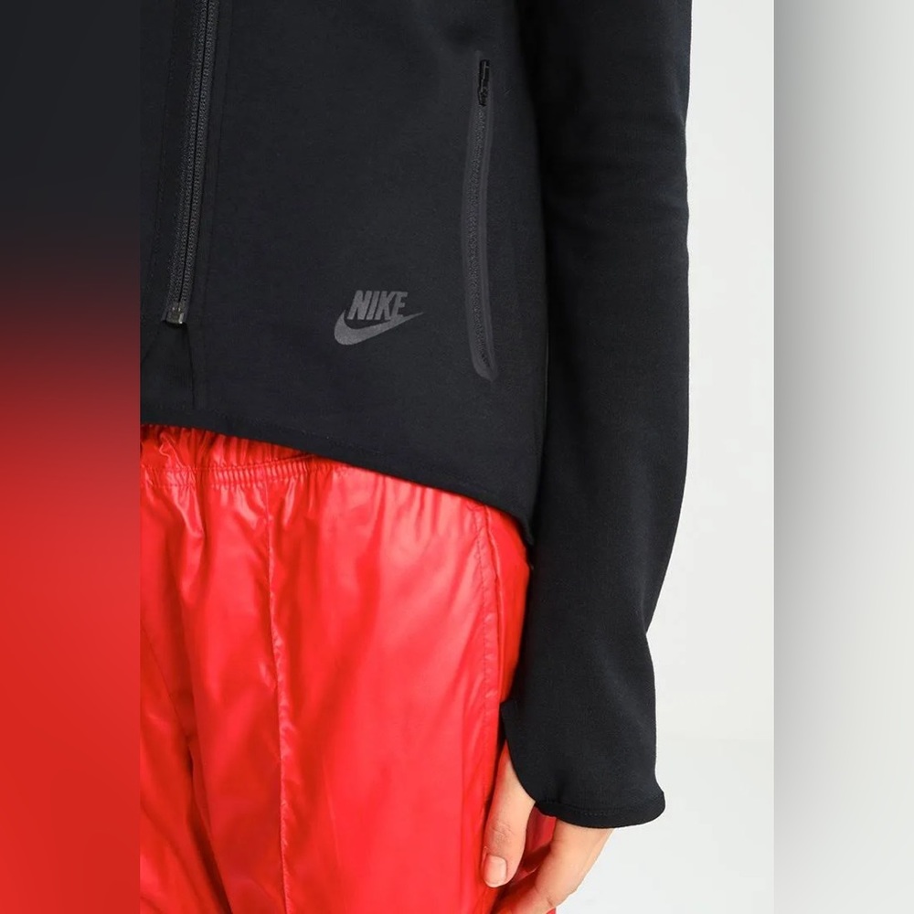 NIKE Sportswear Tech Fleece Women's Full Zip Cape Hoodie - 908822-010 - Sz XS - Picture 4 of 16